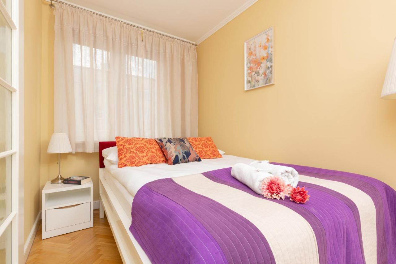 Miodowa Apartment Krasinski Garden Warsaw By Noclegi Renters Luaran gambar
